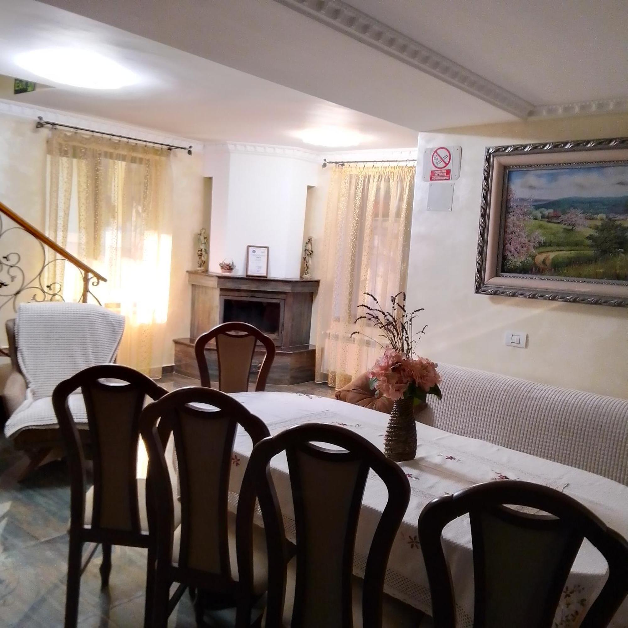 Casa Nicolas Busteni Bagian luar foto